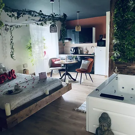 Homestay szállás Hors Du Temps - Romantiques *